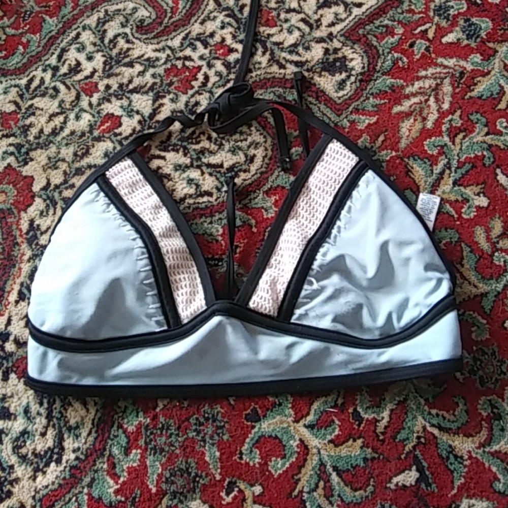 Bikini top